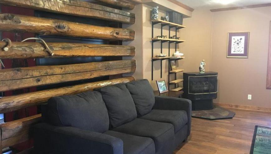 The Lodge - Chestnut Log Cabin & Game Room Genoa Exterior foto